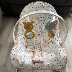 Sillita Mecedora Color Rosa Cómo Nueva 