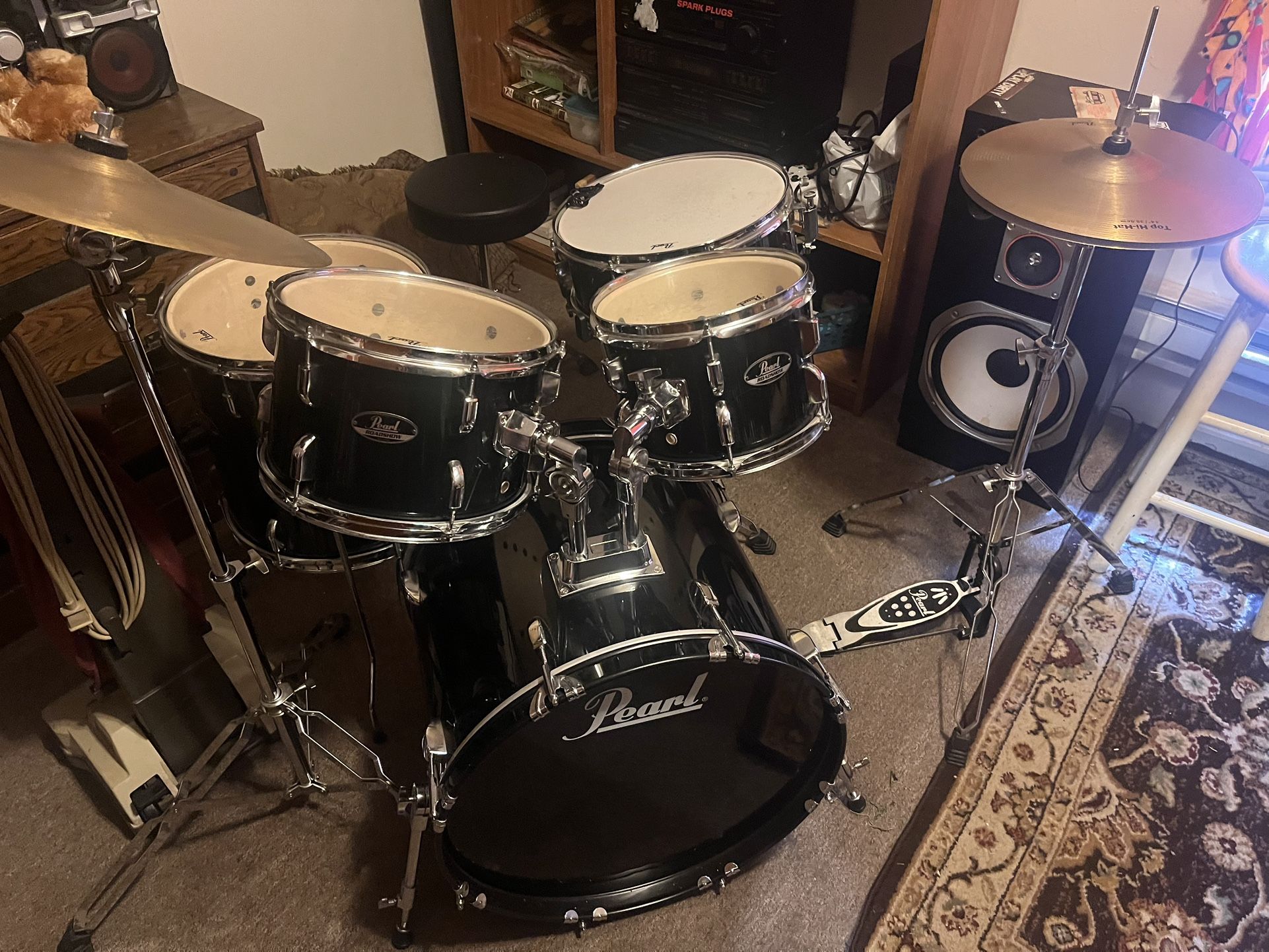 Pearl Drum Set
