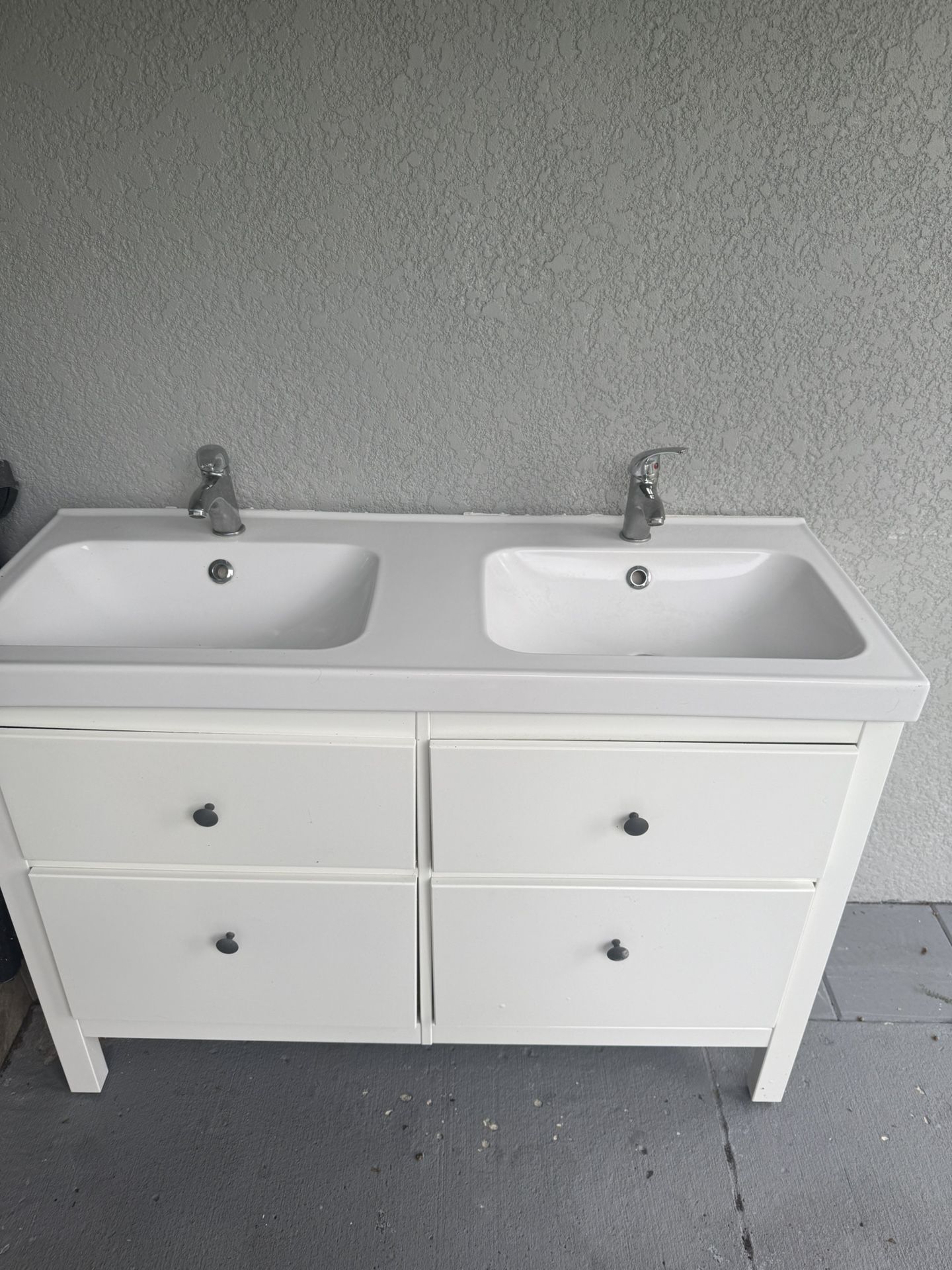 Vanity The Double Sink