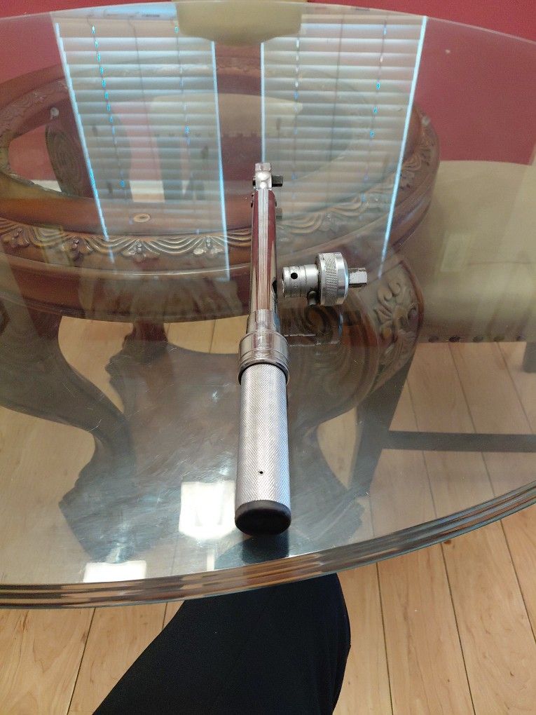 2 Pieces Tools 1cdl Torque 1 Snap-on $50