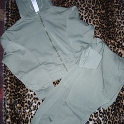 New Crop Top w/Hood Zip Up Fleece Jogging Set  