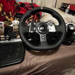 Logitech G920 With Pedal Shifter Combo