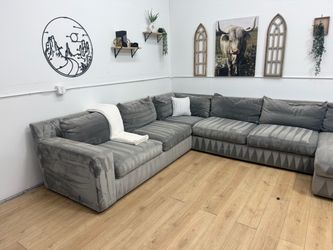 Big Sectional Couch Free Delivery
