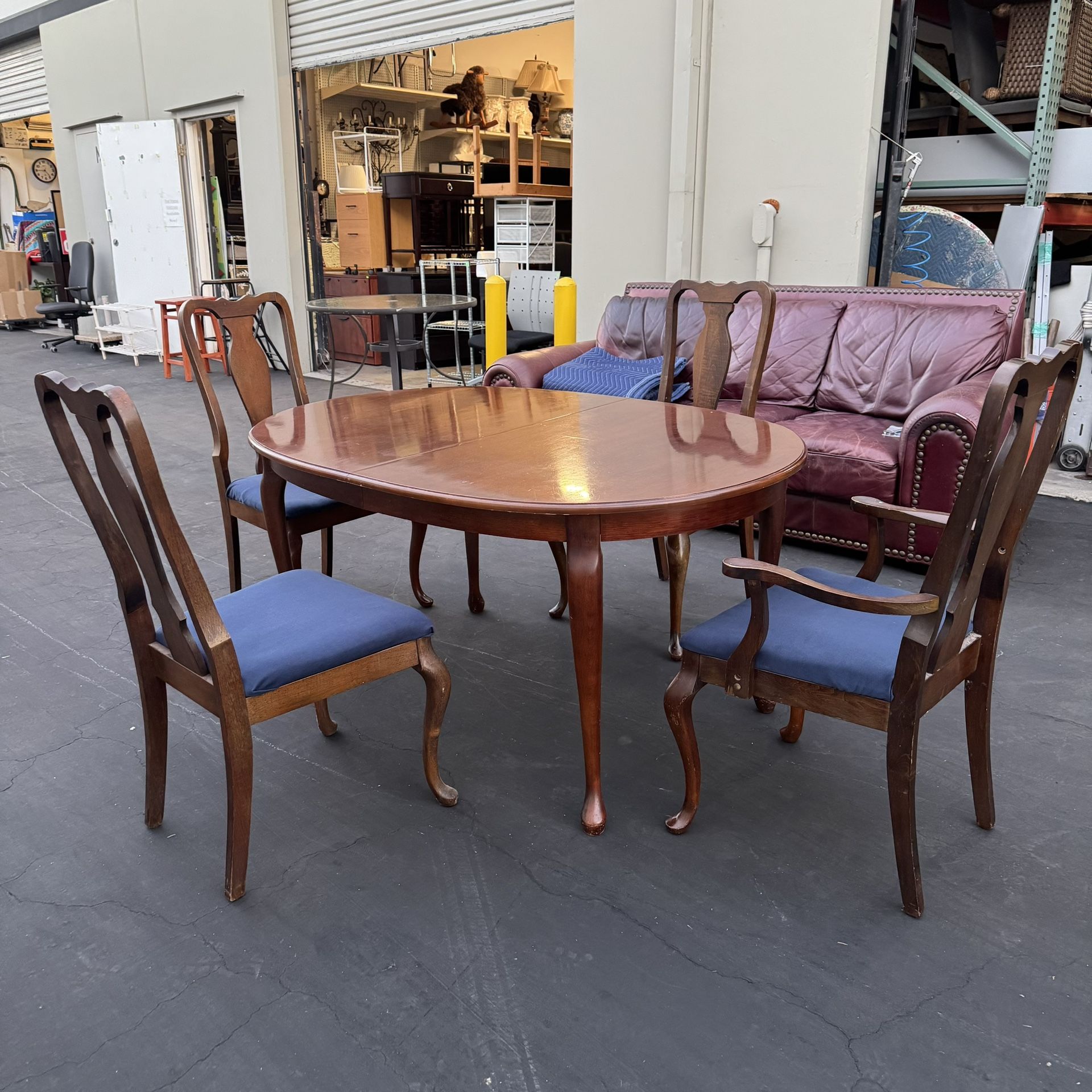 5 Pieces Dining Set, Dining Table and 4 Chairs 