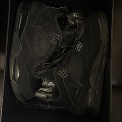 Jordan 4 Black Cats