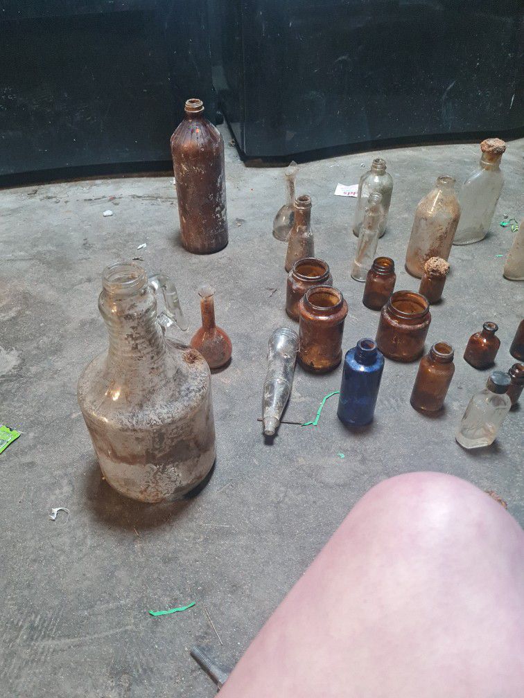 Assorted Vintage Bottles 