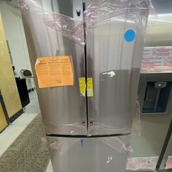 GE 33” Stainless Steel French Door Refrigerator