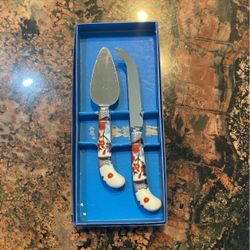 Prill Antique Pie And Cake Servers