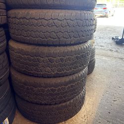Lt265/70/18 four tires used in good condition good year