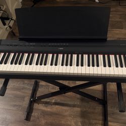 Yamaha Digital Piano- P115 88 Key. 