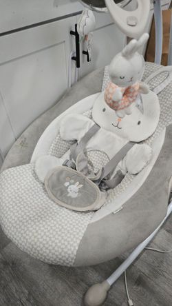 Baby swing