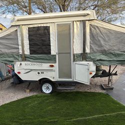 Pop Up Camp Trailer