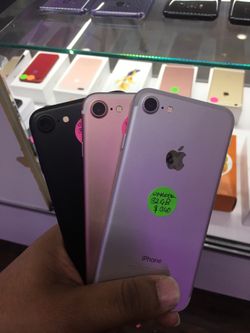 iPhone 7 Unlocked Excellent Condition FREE Tempered Glass and Charger!!!