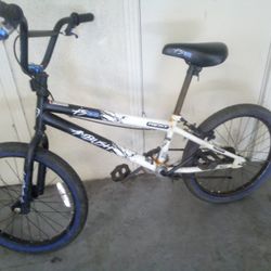 Kent Ambush BMX Bike Size 20