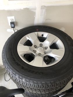 2019 DODGE RAM 18" WHEELS AND TIRES FACTORY/OEM 6×5.5
