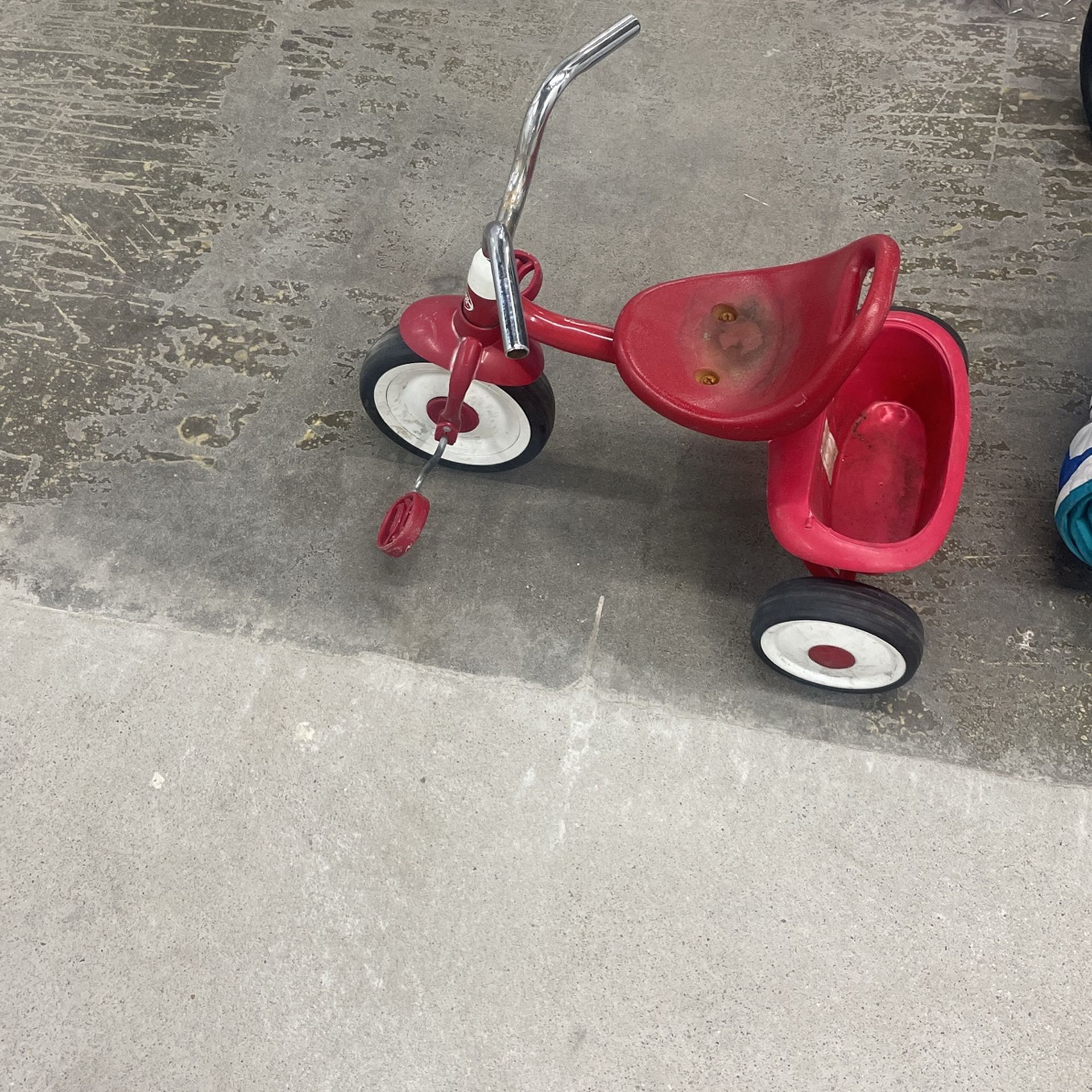 Lil Bike For 1/3 Years 