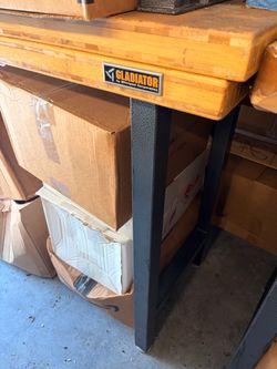 Gladiator workbench wood table