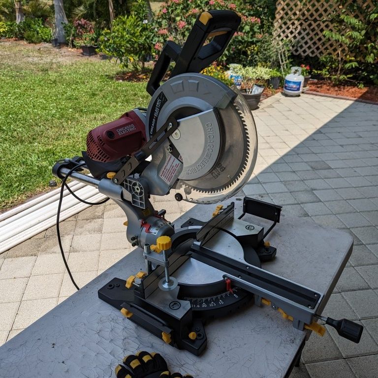 Chicago electric sale miter saw 61970