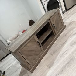 Tv Stand And Table