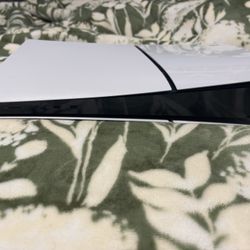 Ps5 Slim Edition ( No Disc)