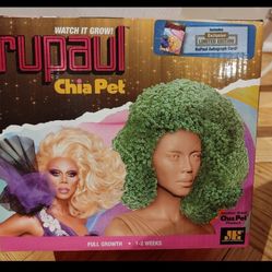 RuPaul Chia Pet EXCLUSIVE LIMITED EDITION With An Autograph Card Inside 