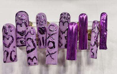Purple Nails 