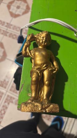 Gold boy