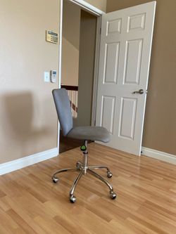 Pottery Barn Kids Computer Chair