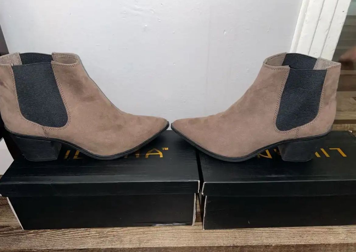 H&M Linnia Suede Ankle Boots