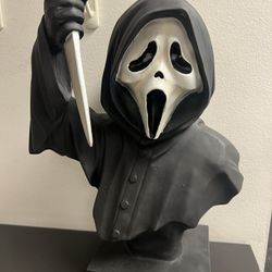 ghostface scream statue light up Halloween
