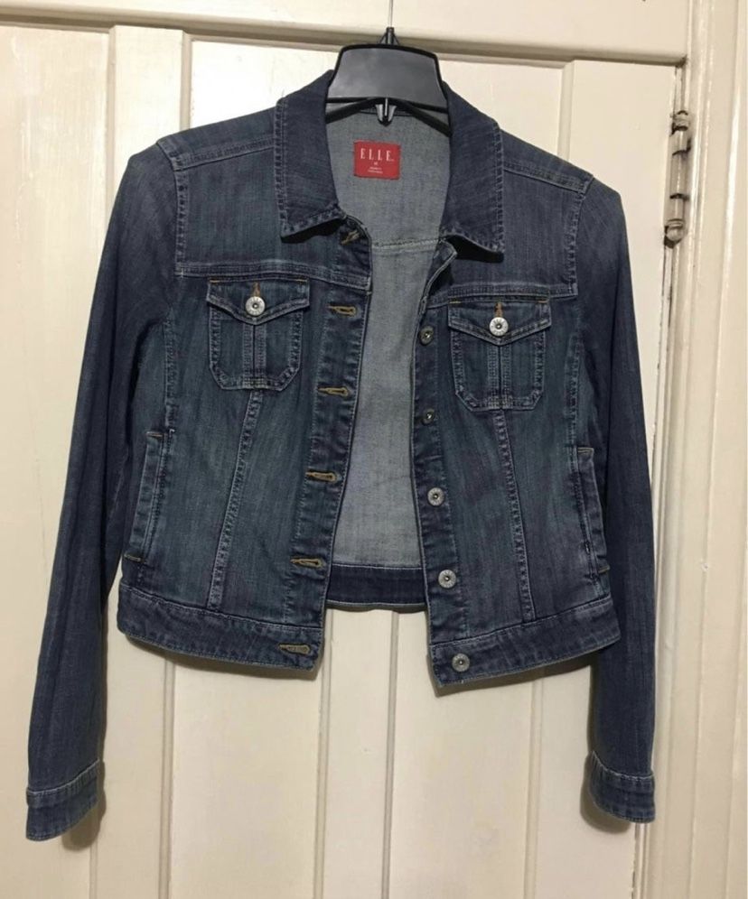ELLE Women’s jeans jacket size M