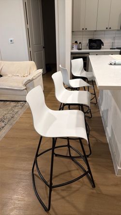 BAR STOOLS