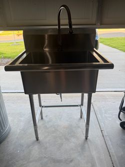 Glacier Bay Stainless Steel sink