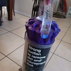 Dyson Ball  Vacuum Cleaner 