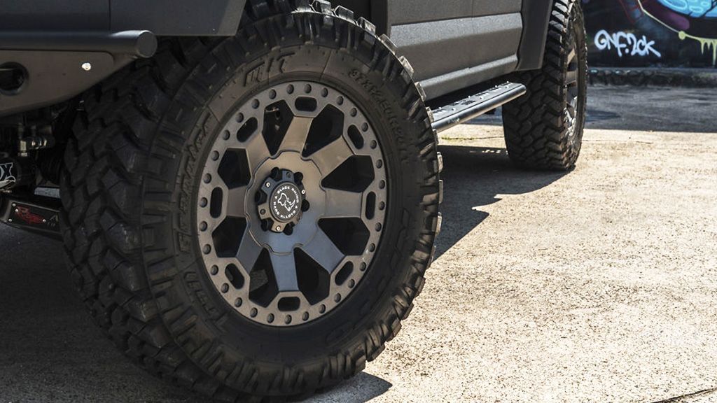 17"/18"/ 20"  5 Lugs / 6 Lugs / 8 Lugs (According to Vehicle) Black Rhino Wheels Warlord Matte Gunmetal Off-Road 