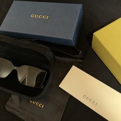 gucci glassess 