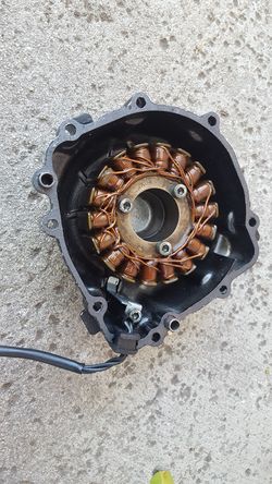 STATOR GENERATOR ALTERNATOR MAGNETO COVER 97 gsxr 750 Suzuki