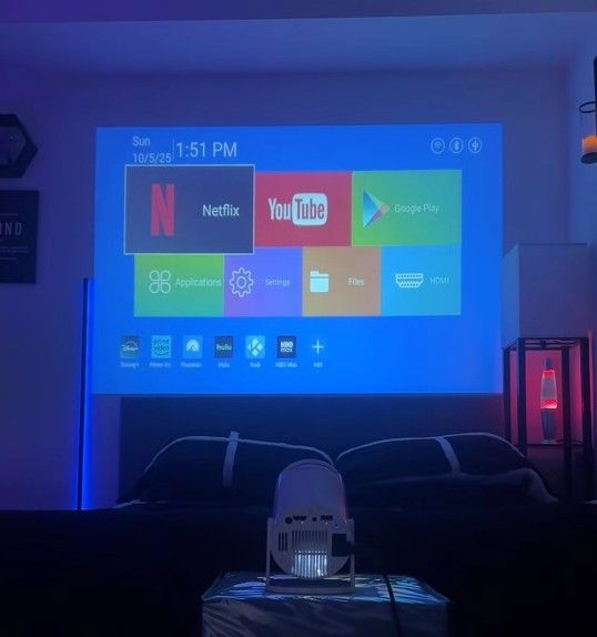 BRAND NEW EXCLUSIVE 4K LED SMART PROJECTOR📽🎬🔥🔥