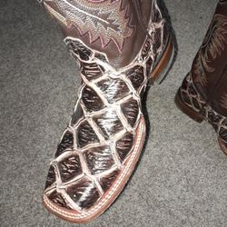 Cowboy Boots 9.5