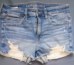 American eagle shorts size 6