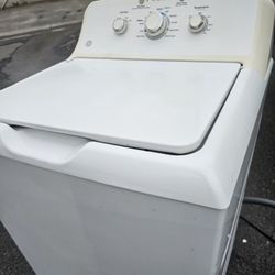 G/e Washer Working Perfectly Fine Very Clean Super Capacity I Can Deliver To You 90 Days Warranty 