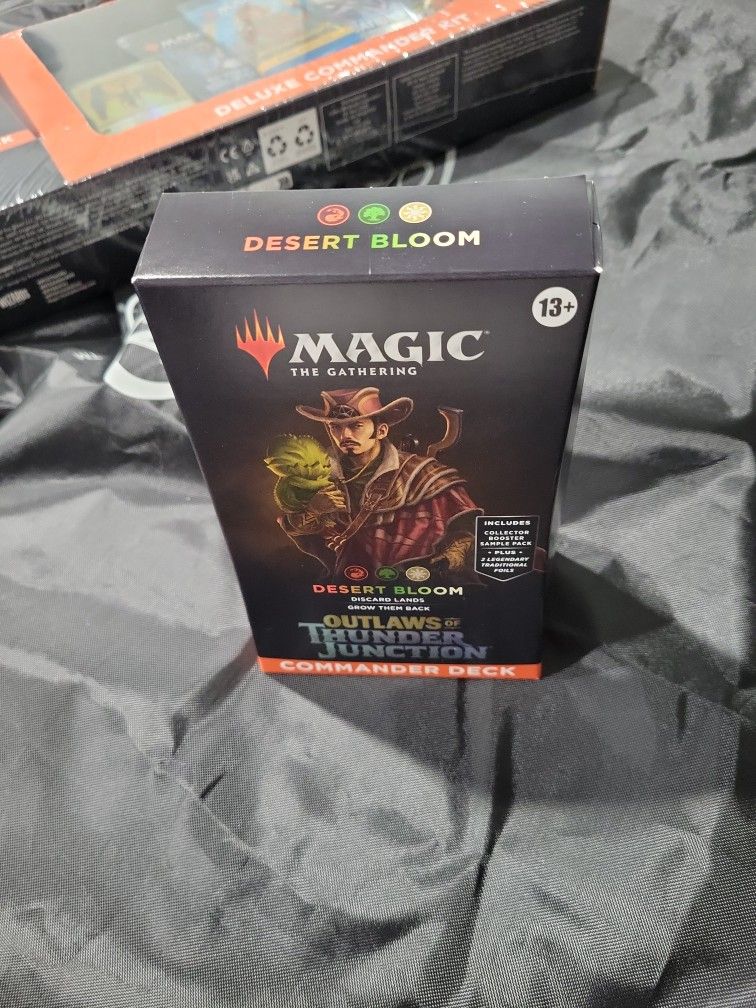 Magic Commander Deck Desert Bloom