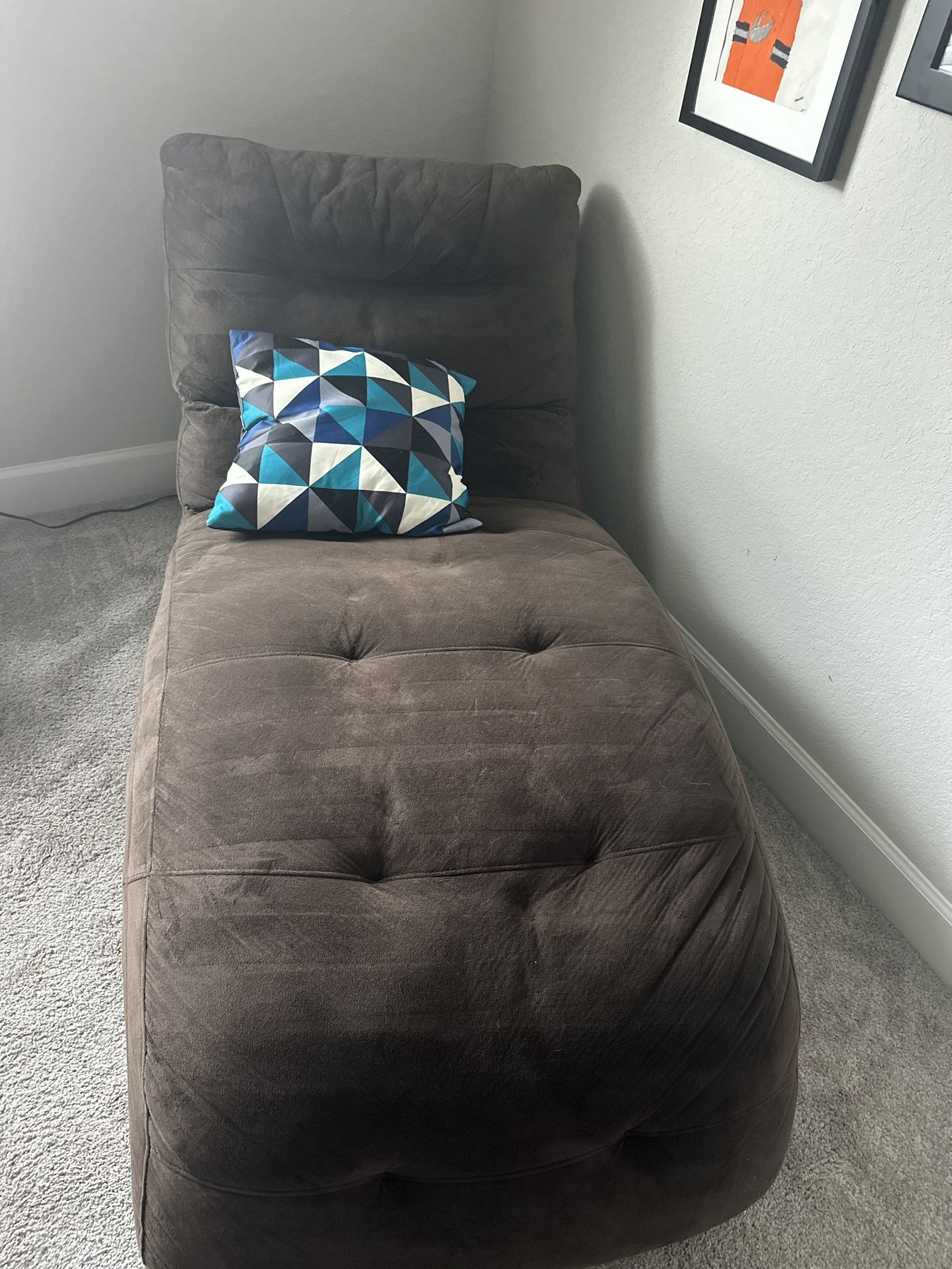 Brown Chaise Lounge