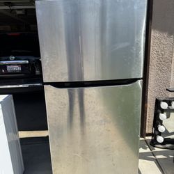 LG Refrigerator 
