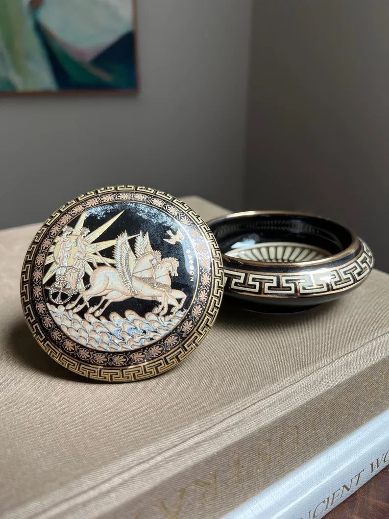 Handcrafted Detailed Trinket Dish ( firm on price )