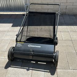 Push Lawn Sweeper
