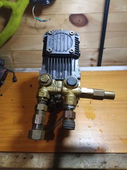 Pressure washer pump 4GPM