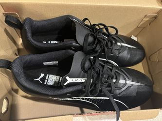 Juniors 6.5 Soccer Cleats Puma