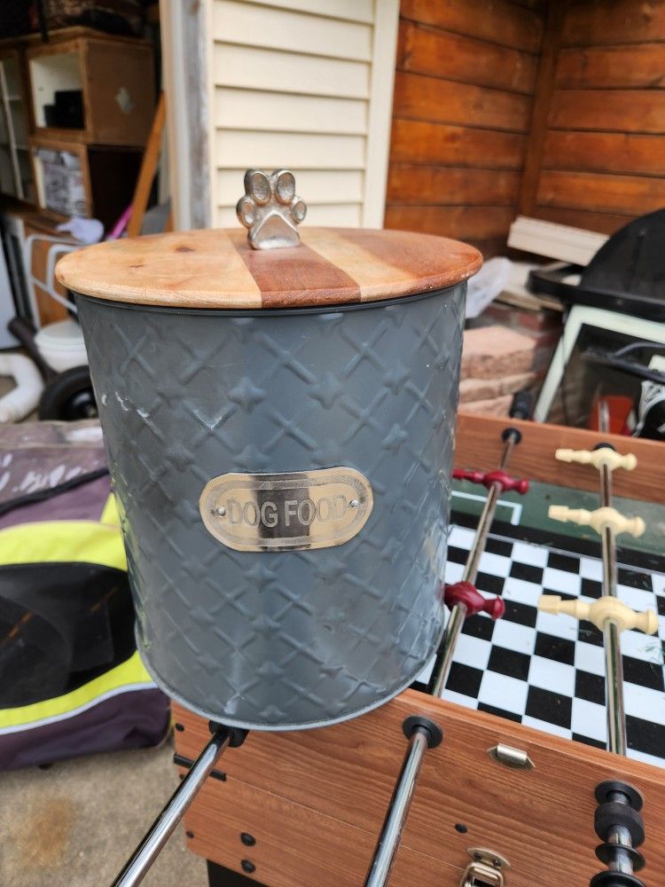Dog Food Container 