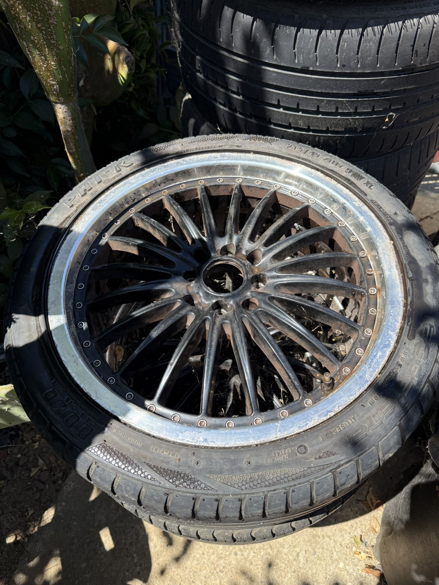 17’ Wheels Black With Chrome